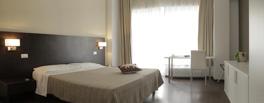 Le Stanze Sul Corso Bed and Breakfast Πεσκάρα Εξωτερικό φωτογραφία